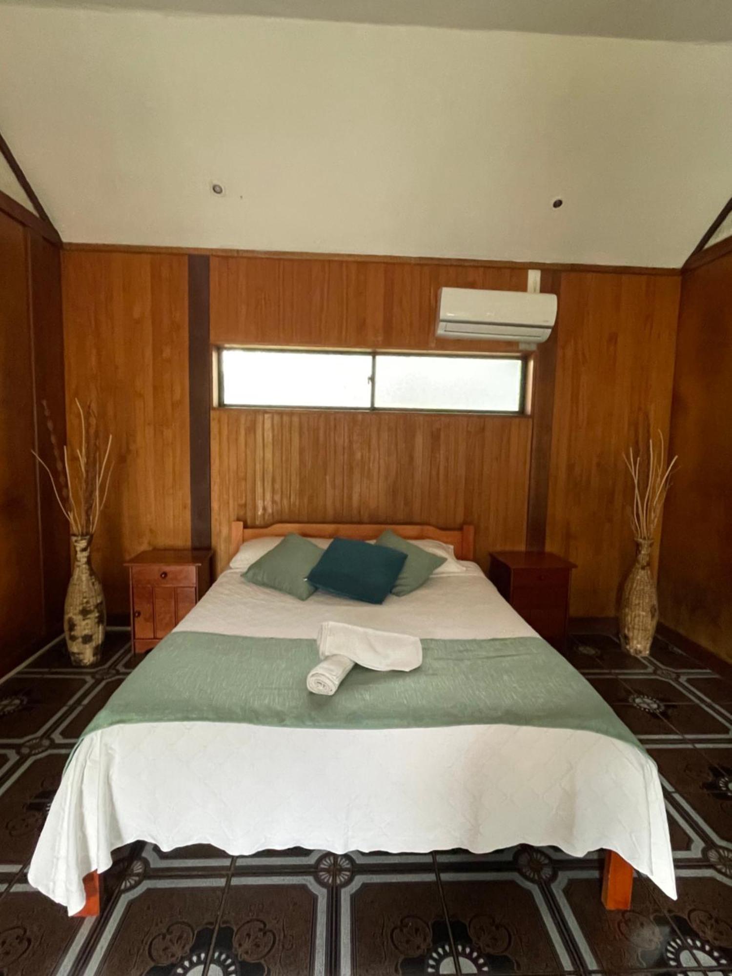 Hotel Chez Maria Goretti Hanga Roa Extérieur photo